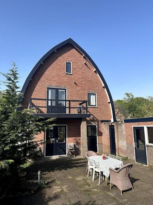 Charming Villa,Central Location,Train And Bus Nearby Soest Exterior photo